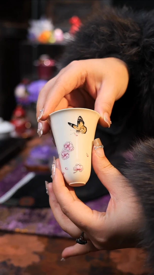 【孤品】手绘蝴蝶闻香杯