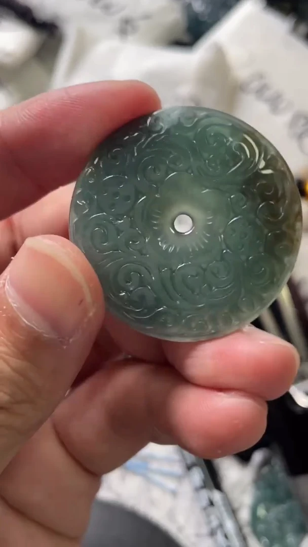 颈饰未镶嵌翡翠8