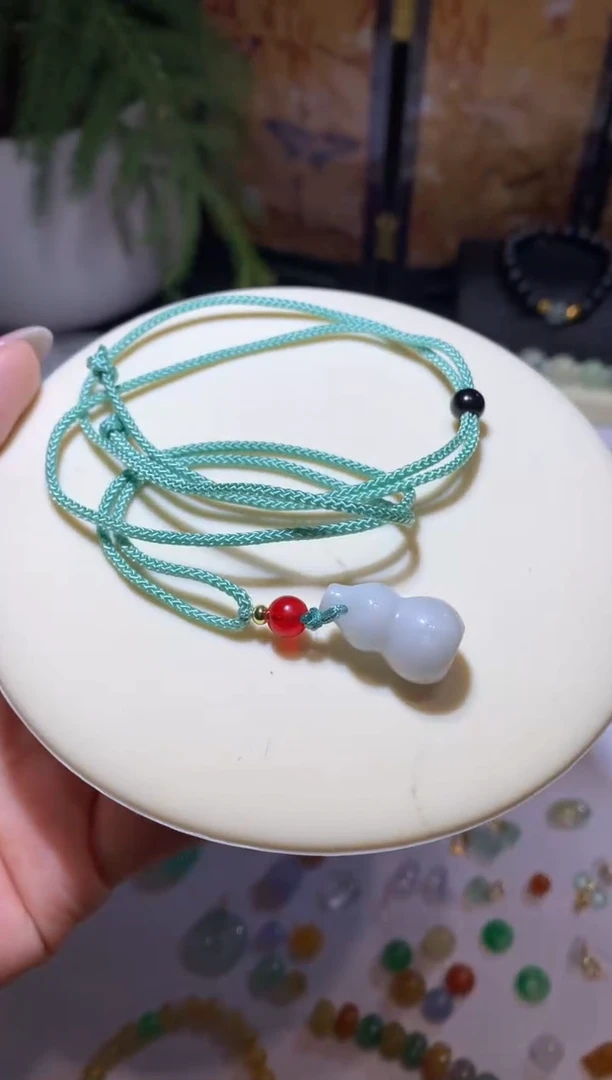 【闪购商品】定制翡翠未镶嵌福利 葫芦 多样性发货一件发货