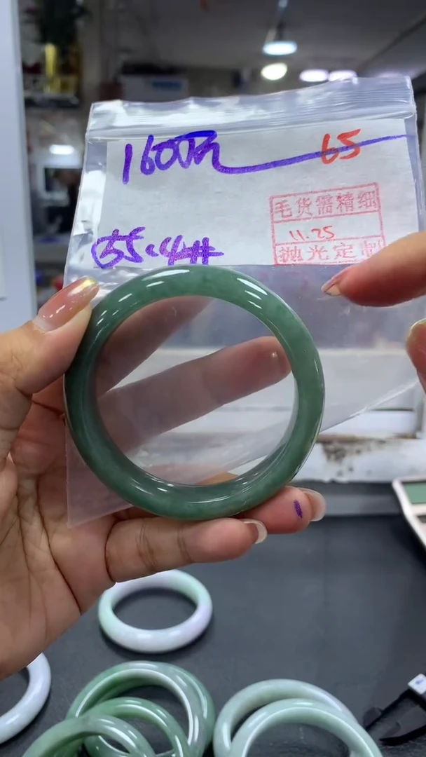 未镶嵌定制翡翠毛货需精细抛光+拍一发一+65