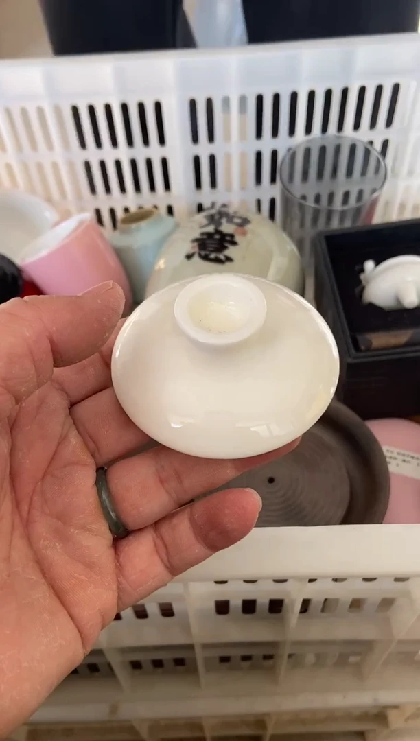 杯无运费险有瑕疵的摄影的产品有使用过的痕迹有点脏介意勿拍