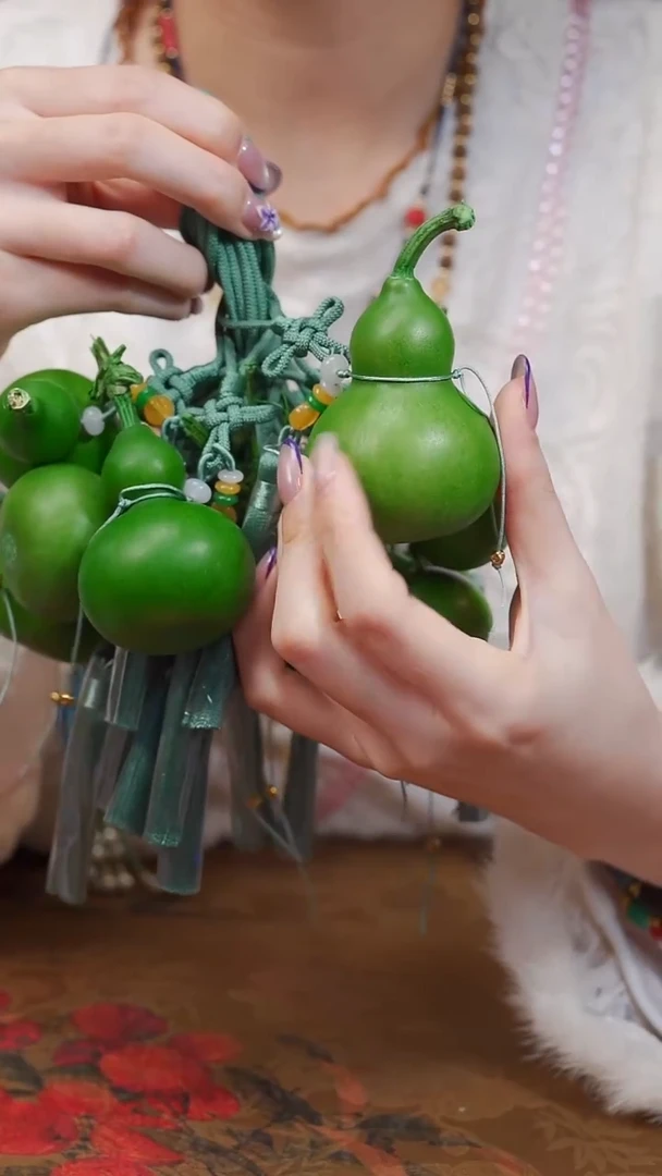 3漆艺工艺小葫芦（随机）9.9