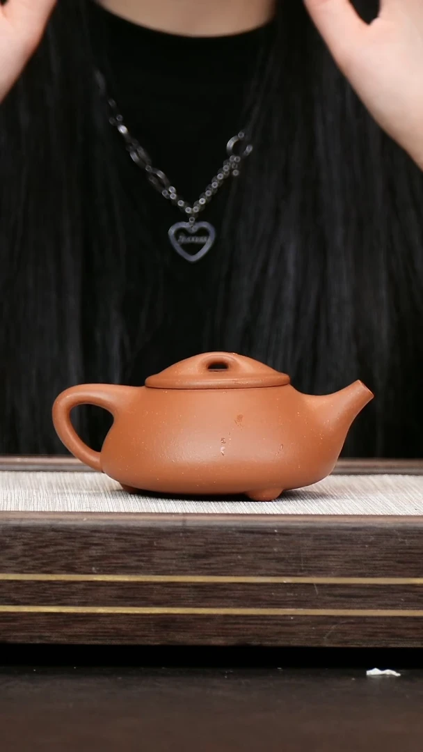 茶壶紫砂 微瑕 金降坡    景州石瓢
