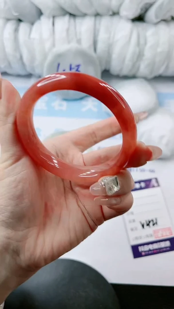 【闪购商品】石英质玉手镯未镶嵌多样性发货V421