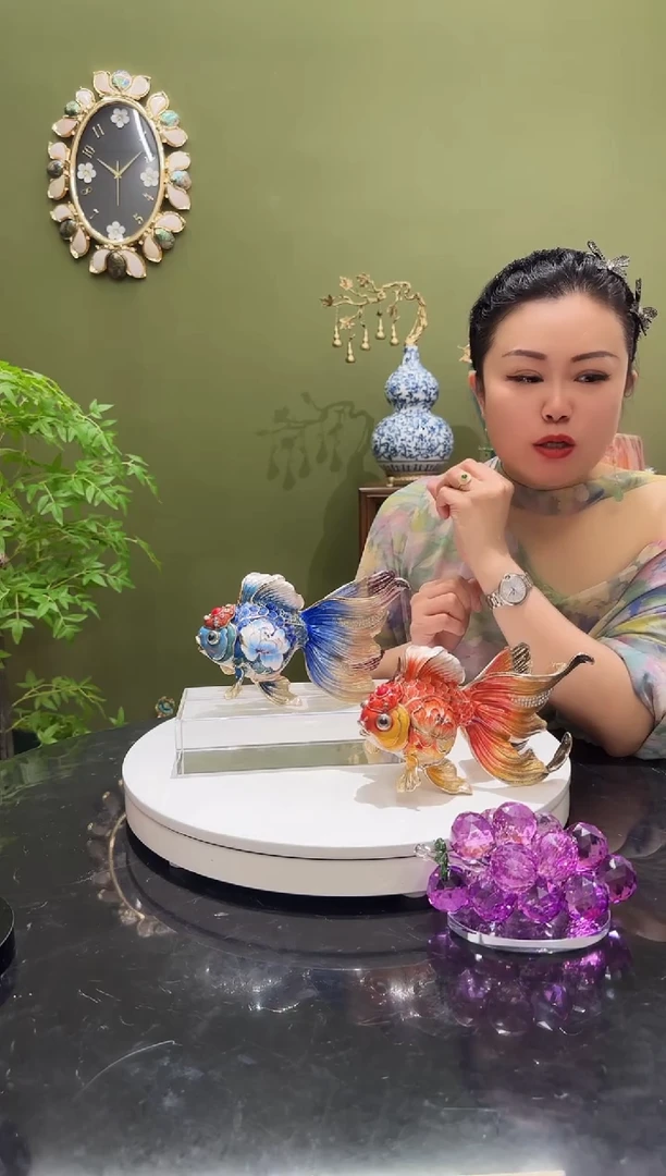 合金珐琅彩金鱼，红+蓝