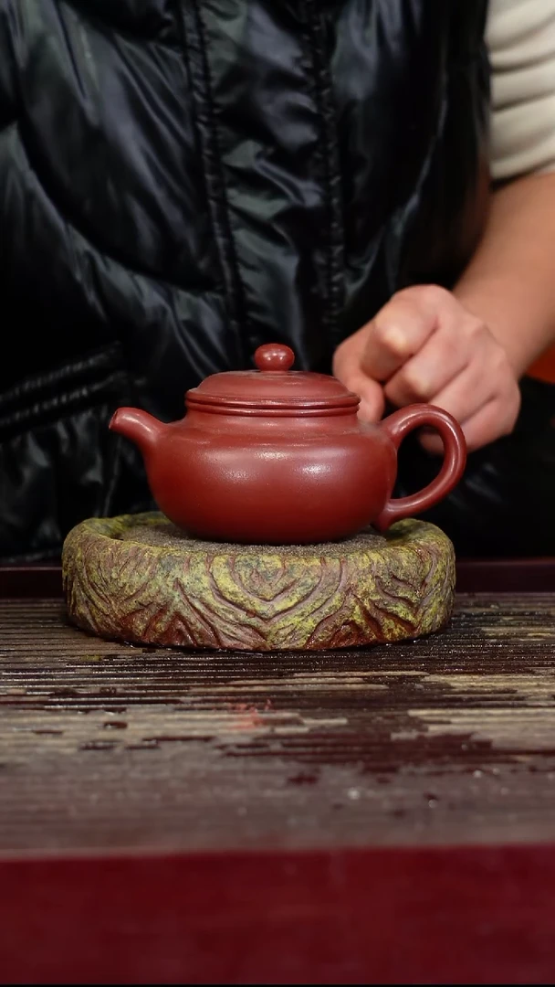 宜兴原矿紫砂壶茶壶宜兴原矿紫砂壶茶壶200C