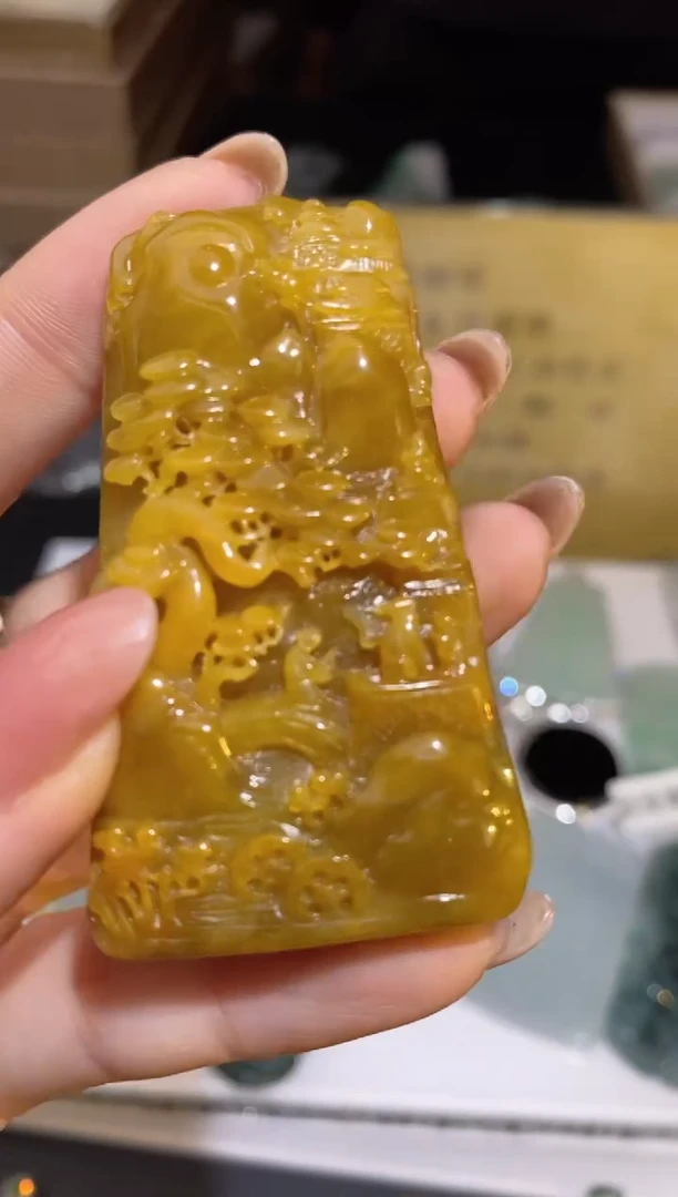颈饰未镶嵌翡翠37582