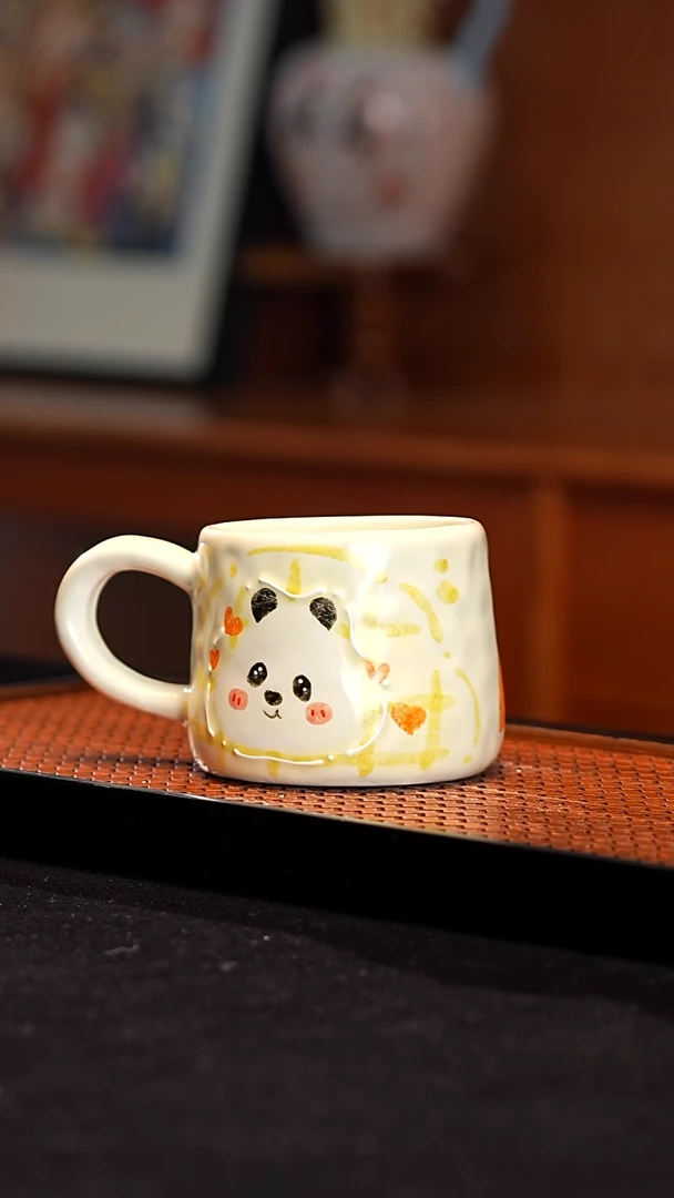 摆件景德镇釉下彩手绘设计师款陶瓷