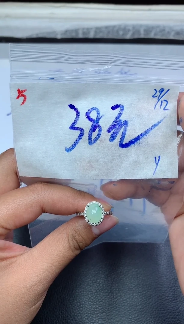 未镶嵌定制翡翠5毛货需精细抛光挂件多样性拍一发一