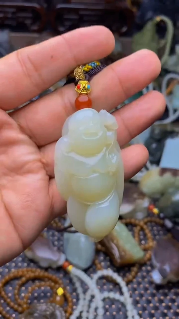 未镶嵌和田玉挂件1