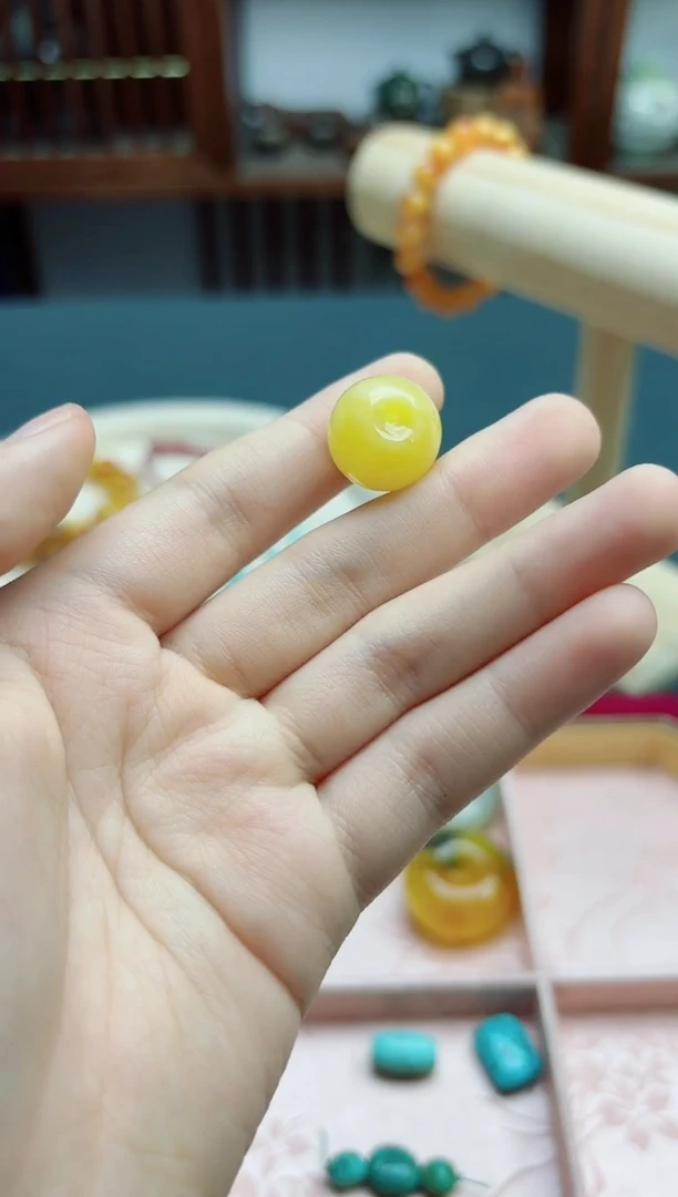未镶嵌蜜蜡裸石端*华蜜蜡苹果珠配饰*1 YN