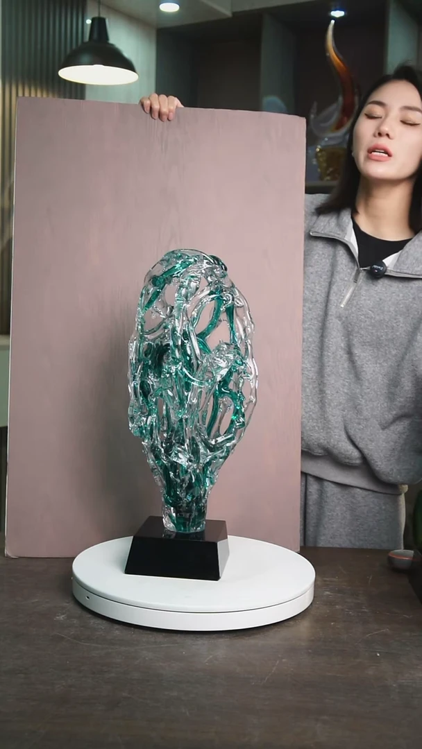 琉璃古*湖水绿太湖石