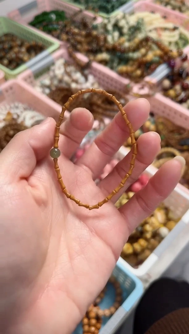 【闪购商品】橄榄核无事牌竹节手串