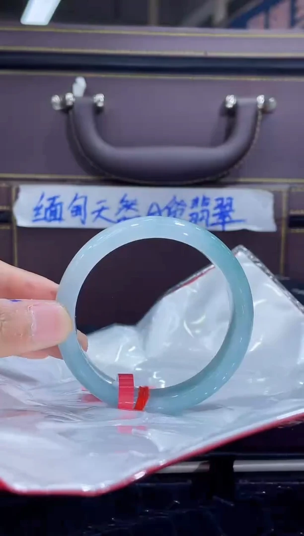 未镶嵌手镯翡翠10