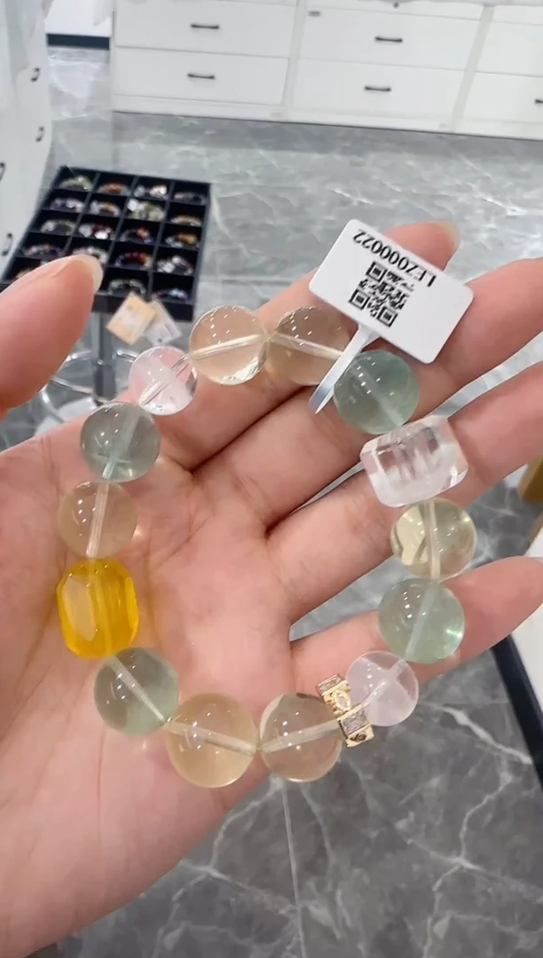 水晶手串未镶嵌手串