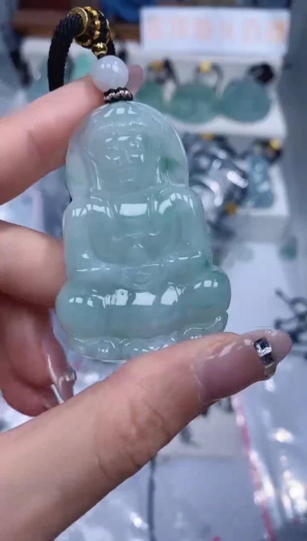 颈饰未镶嵌翡翠吊坠