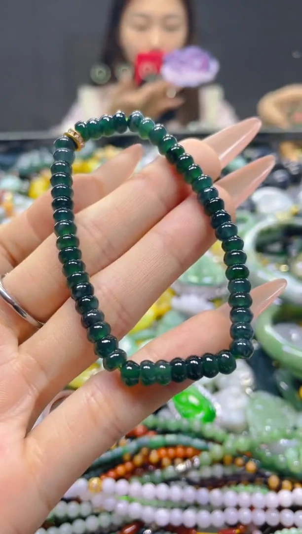 颈饰未镶嵌翡翠5MM