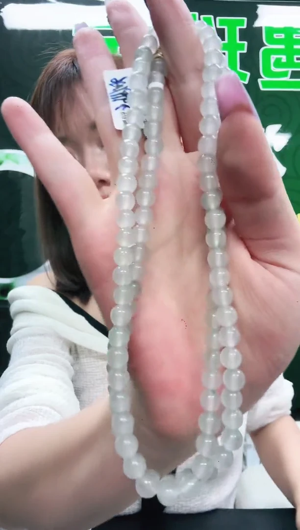 未镶嵌1石英质玉（非洲翠）/0183