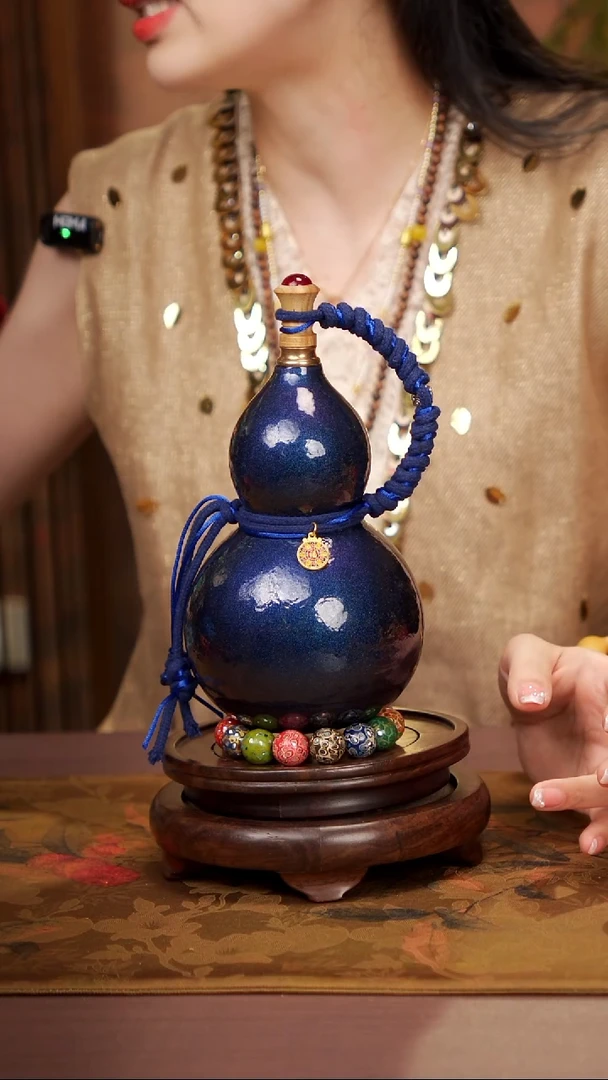 129易林漂漆酒葫芦------158