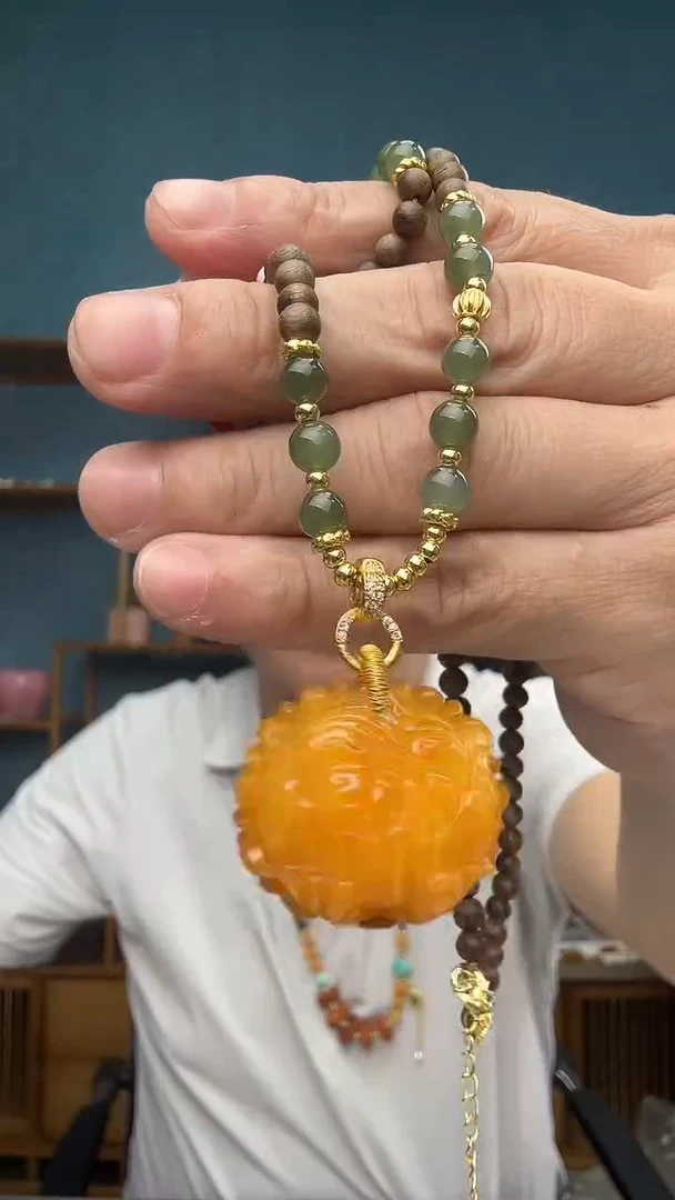 裸石琥珀未镶嵌58蜜蜡