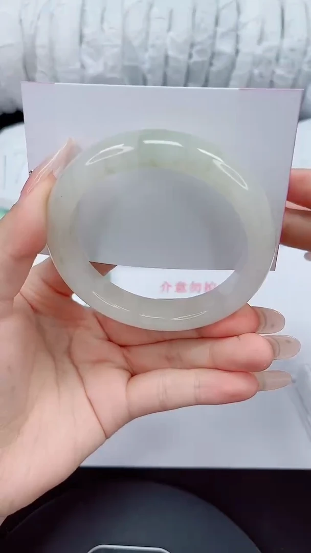 石英质玉手镯未镶嵌215-57/58