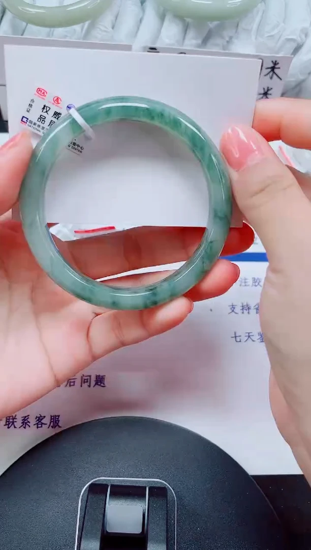 未镶嵌手镯石英质玉111-59/60