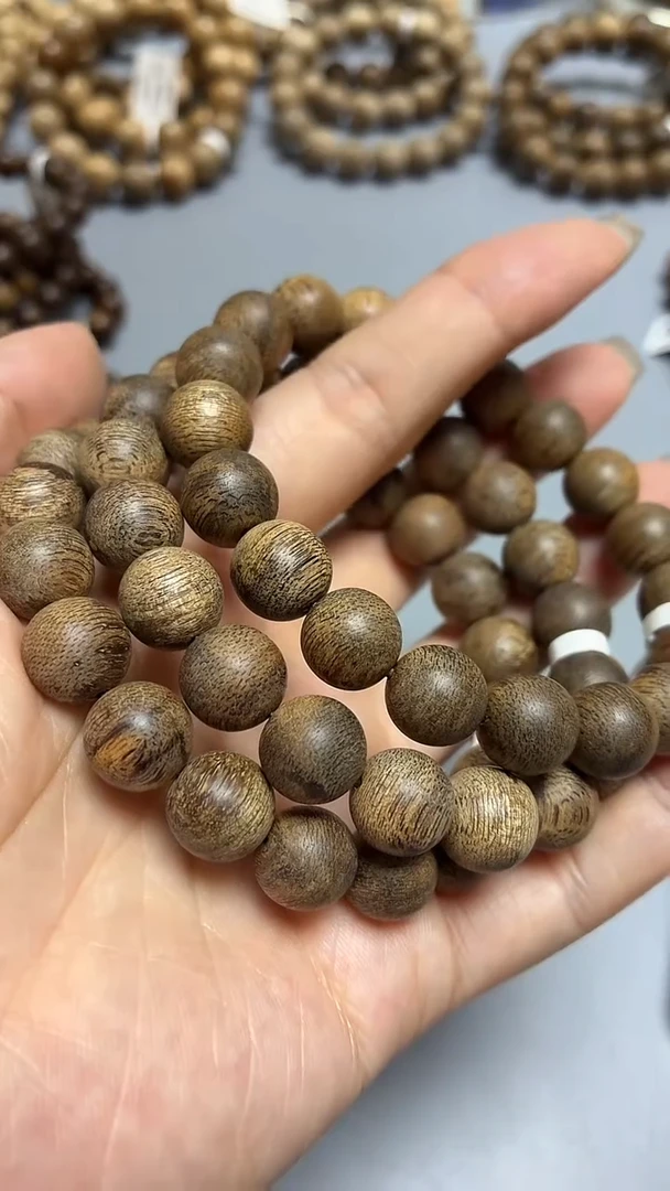 沉香手串文莱圆珠单圈1.1昆仑梅格多样性发其一