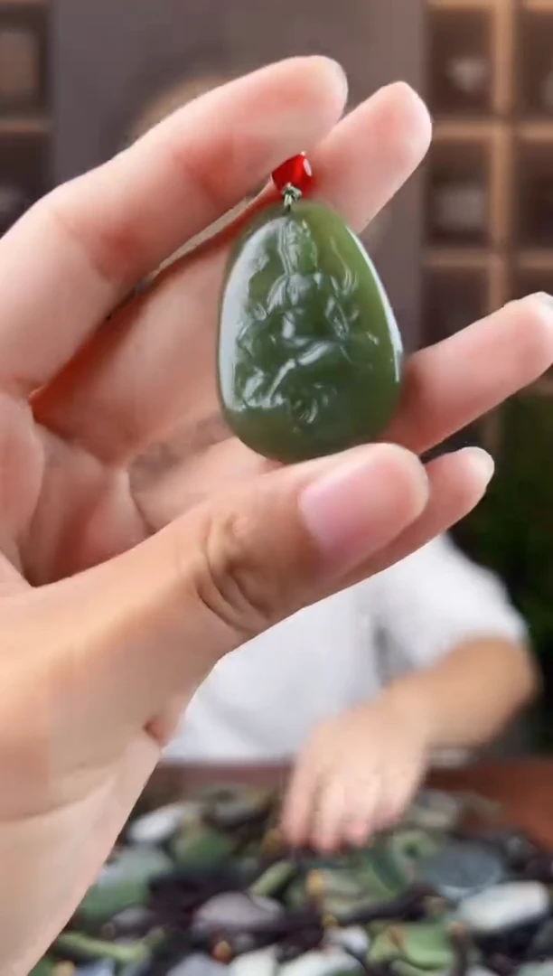 未镶嵌和田玉挂件拍一发一，拍一发一，