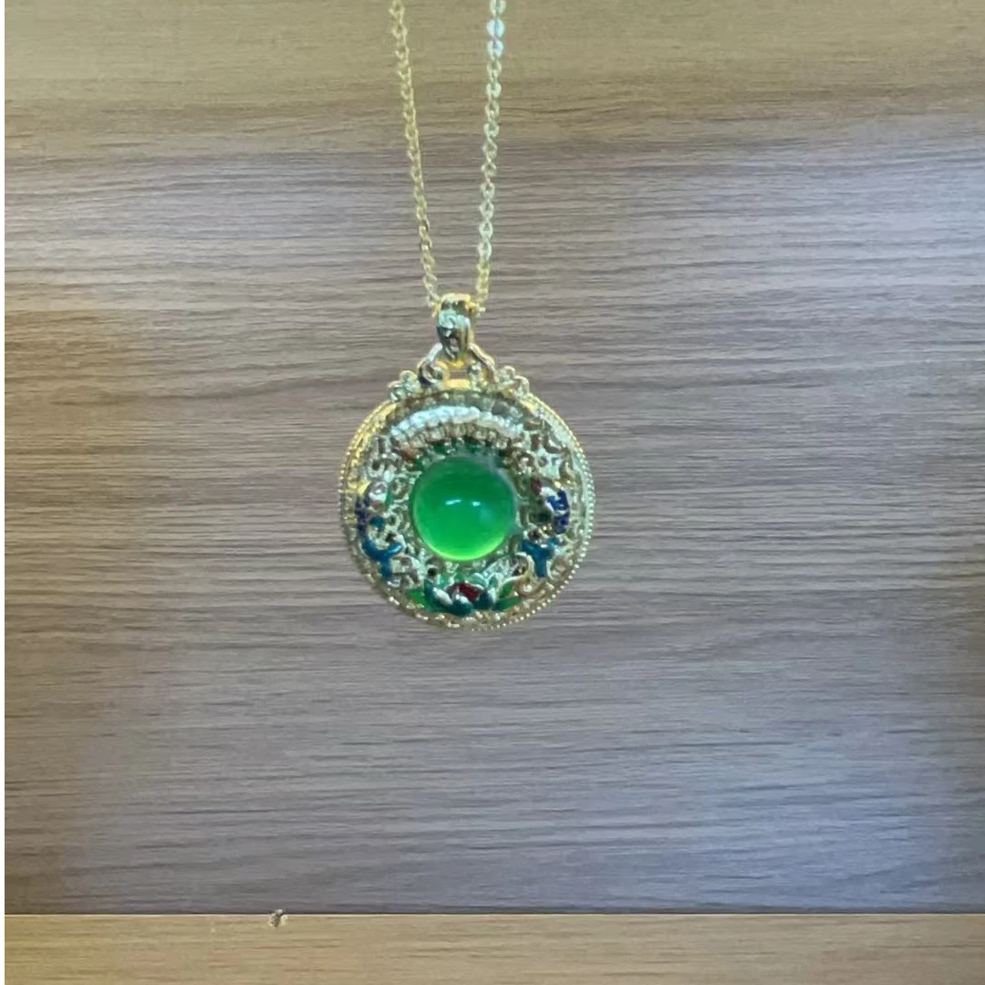 缅料高端时尚豪镶鸽子蛋吊坠