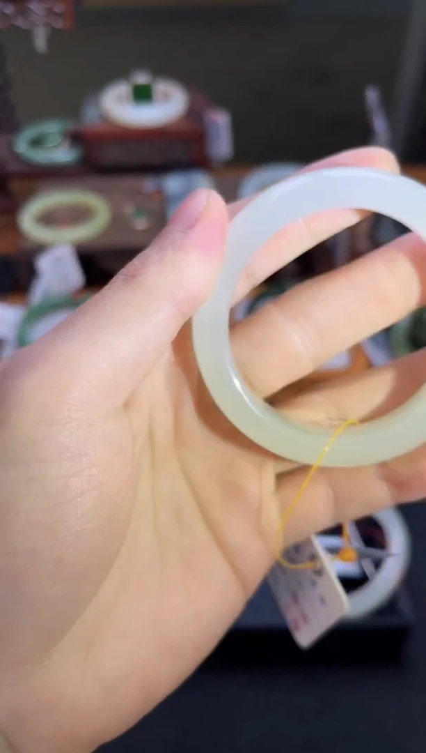 未镶嵌手镯和田玉青海青白 52圈 4