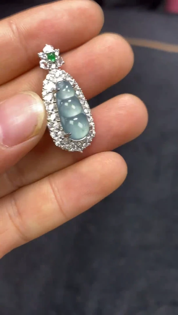 【闪购商品】翡翠颈饰18K金镶嵌天然翡翠A货55