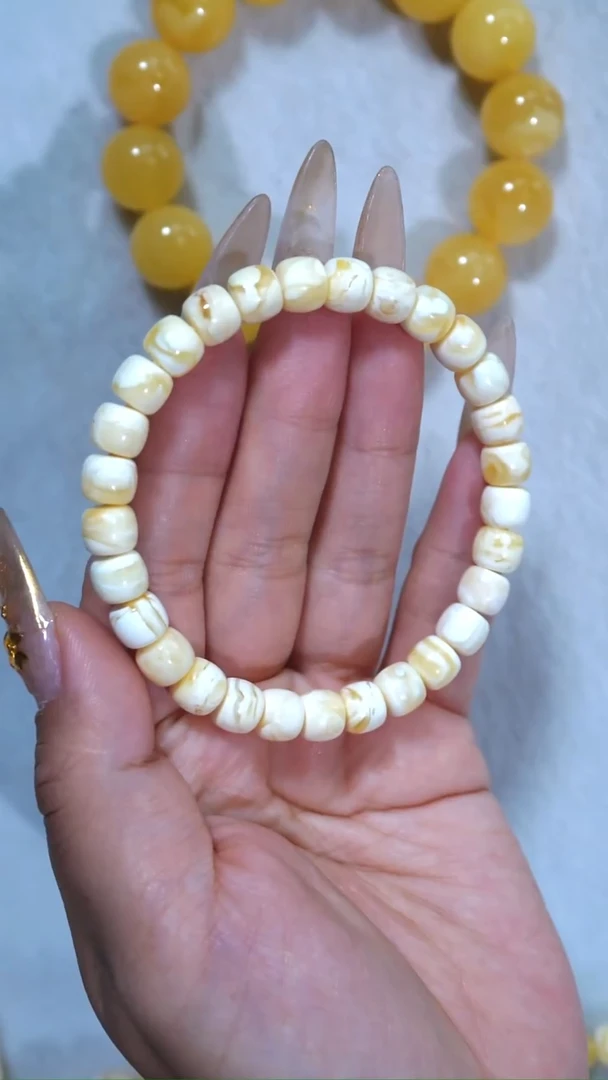 手链蜜蜡未镶嵌典藏级8mm漆瓷白微氧化溶洞妖孽