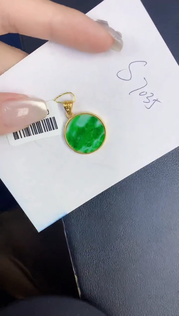 翡翠未镶嵌颈饰缅甸天然翡翠A货