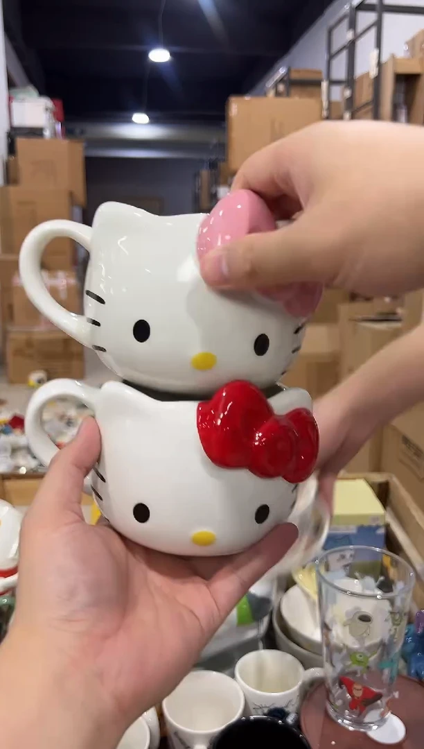 瓷片大号红色加粉色kt头杯2件套
