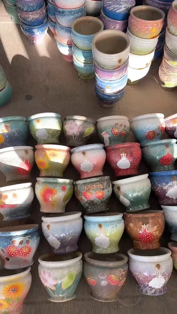 【闪购商品】摆件8-3口17高14颜色不定微瑕一个