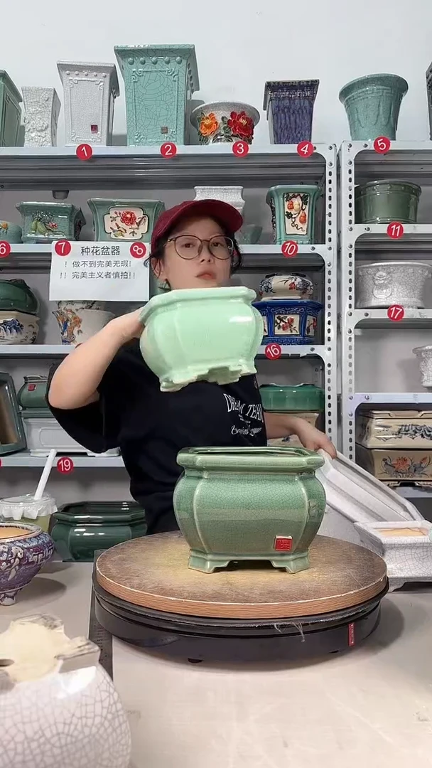 豆青冰裂四方中码精品盆