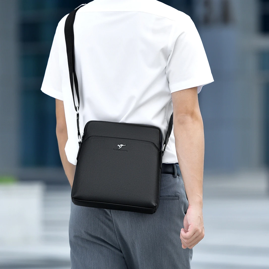 时尚商务男包潮流休闲单肩包休闲风通勤风男士斜挎包竖款简约背包