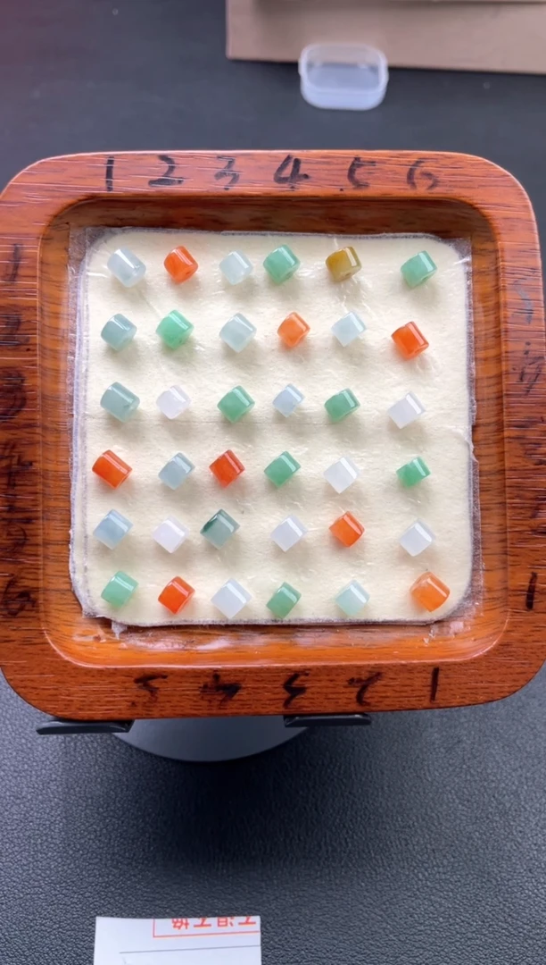 颈饰未镶嵌翡翠+945631