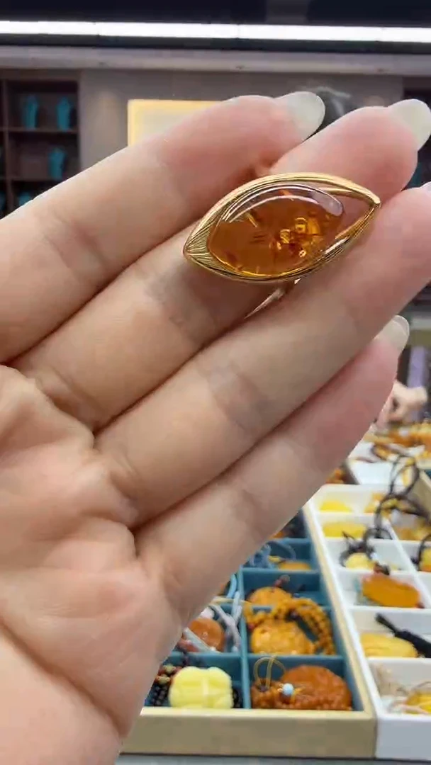 未镶嵌琥珀戒指8秒拍号假一罚三