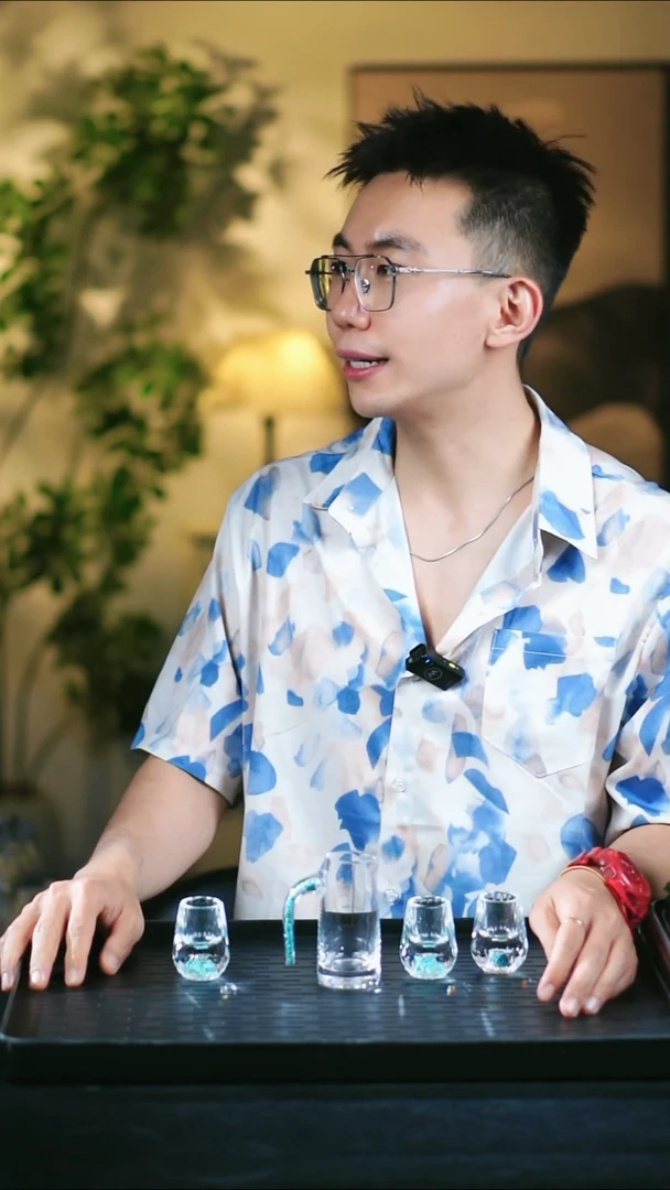 水晶玻璃吸管款一壶四杯 水晶玻璃绿松石白酒分酒器