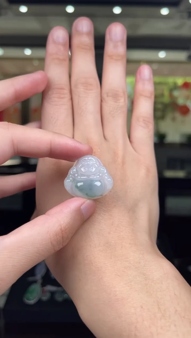 翡翠未镶嵌颈饰11号标签撕毁不退换