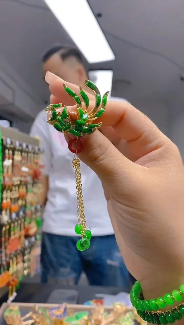 【闪购商品】翡翠耳饰合金59翡翠胸针