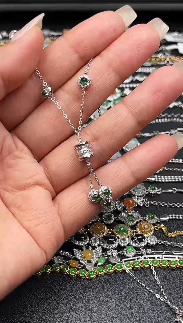 【闪购商品】翡翠套链银S925镶嵌缅甸天然A货翡翠S925银镶嵌