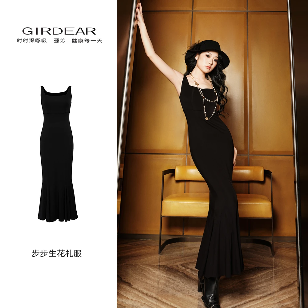 GIRDEAR/哥弟宴会简约气质轻礼服系列显瘦吊带黑色连衣裙女150020
