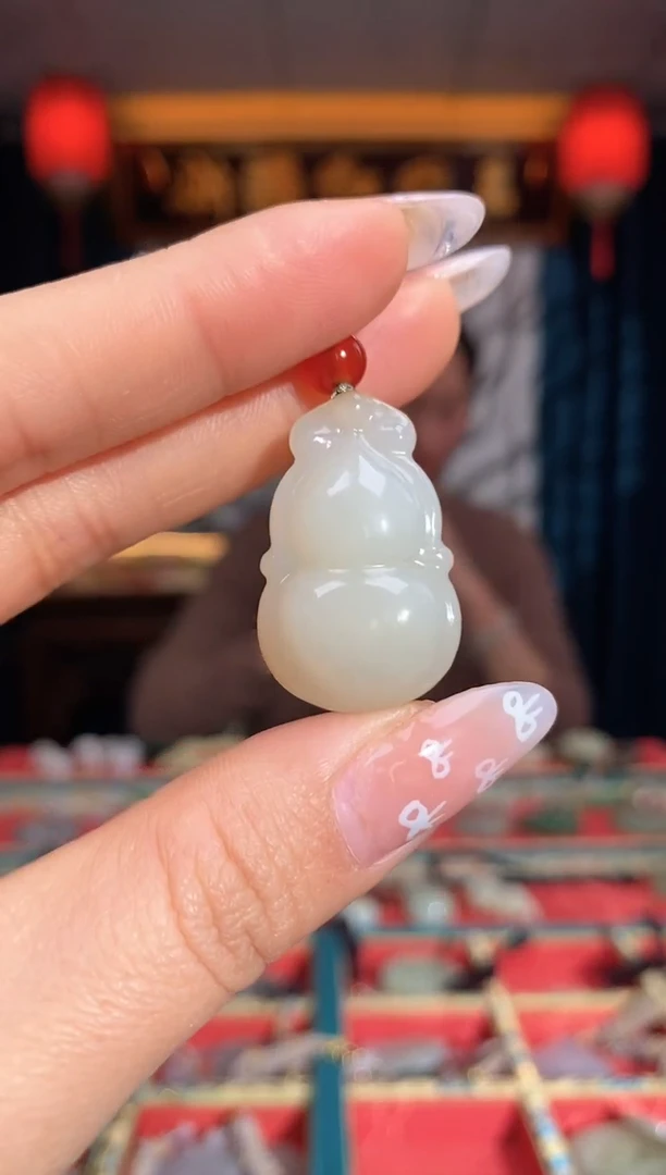 【闪购商品】和田玉颈饰未镶嵌葫芦