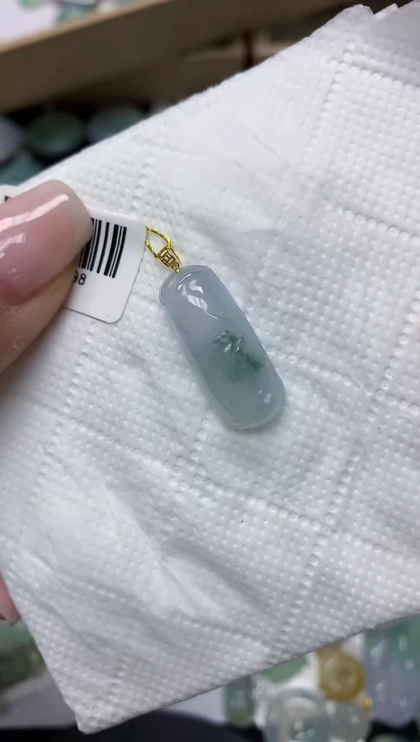 颈饰18K金镶嵌翡翠11111111
