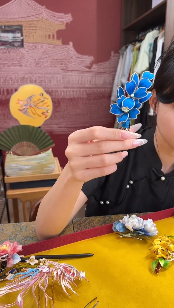 刺绣非遗绒花（发饰）