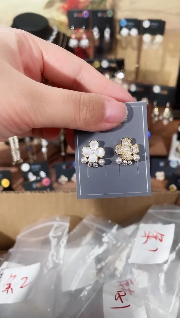 铜合金合成立方氧化锆925银萱657