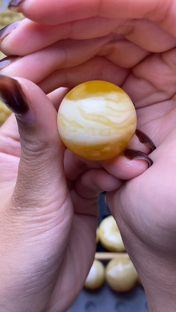 【闪购商品】琥珀裸石未镶嵌蜜蜡.59