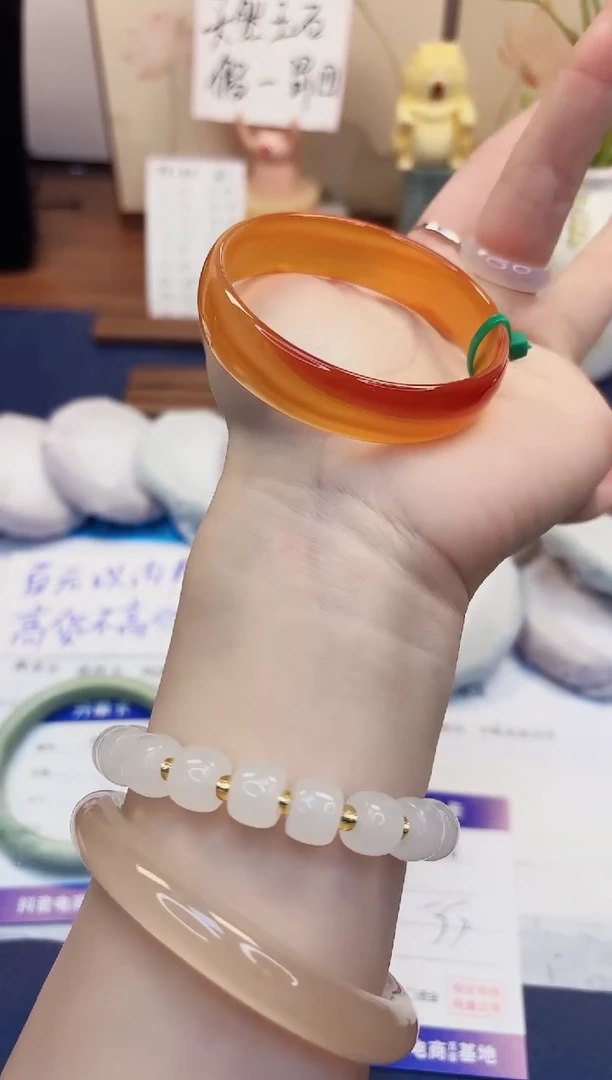 【闪购商品】石英质玉手镯未镶嵌416-玛瑙-圈口55